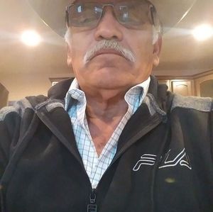 Meet your Posher, Manuel